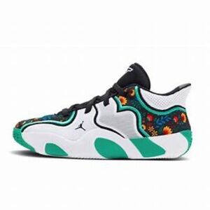 Nike Kids Tatum 3 Basketball Shoe